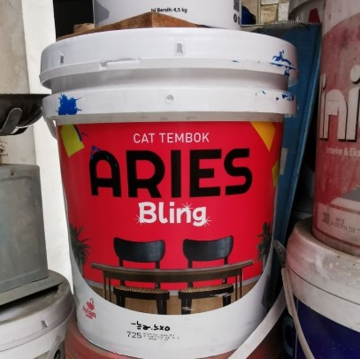 CAT ARIES BLINK 725 PUTIH SALJU (AA)